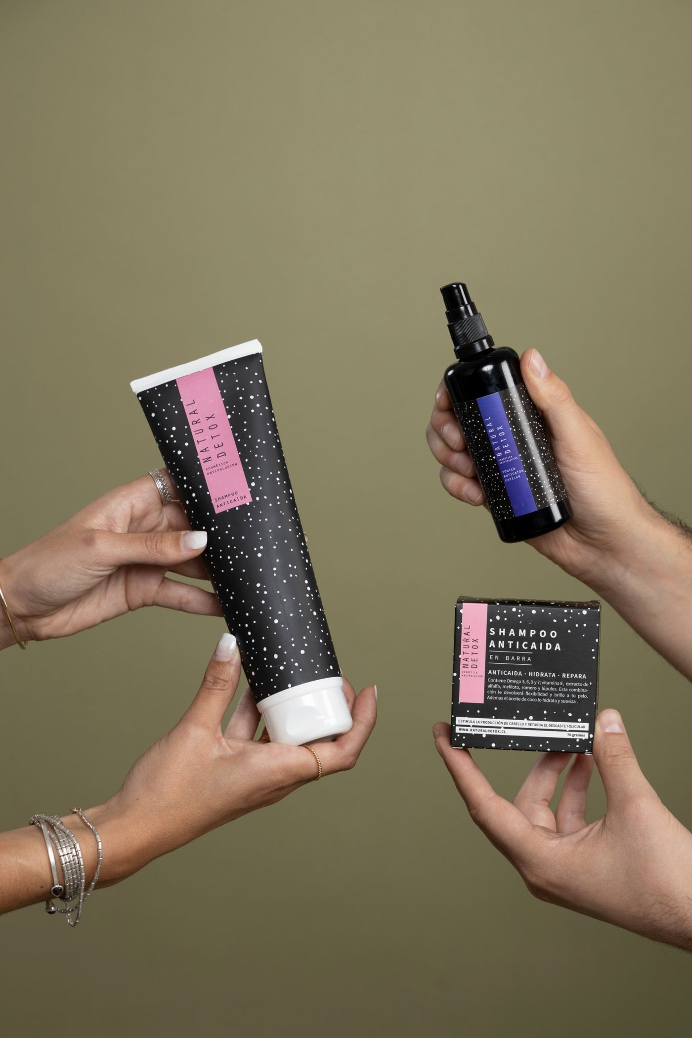 Shampoo anticaída líquido, tónico anticaída y shampoo anticaída en barra de Natural Detox