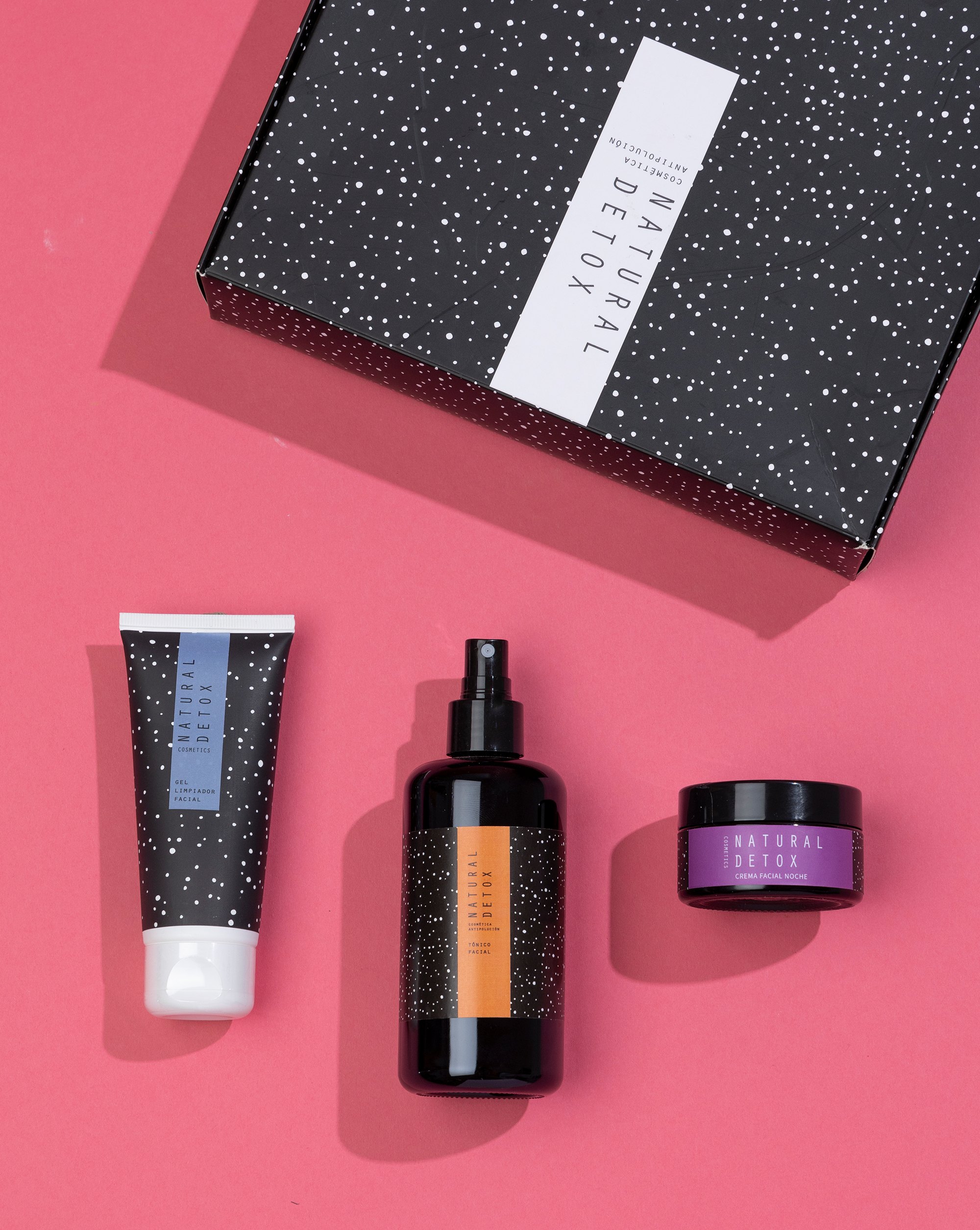 Rutina nocturna con despacho gratis y gel de ducha de regalo.